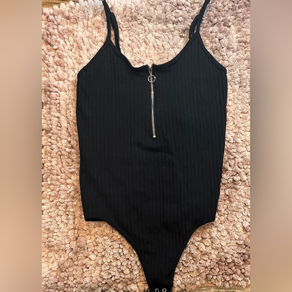 Women’s spaghetti strap bodysuit